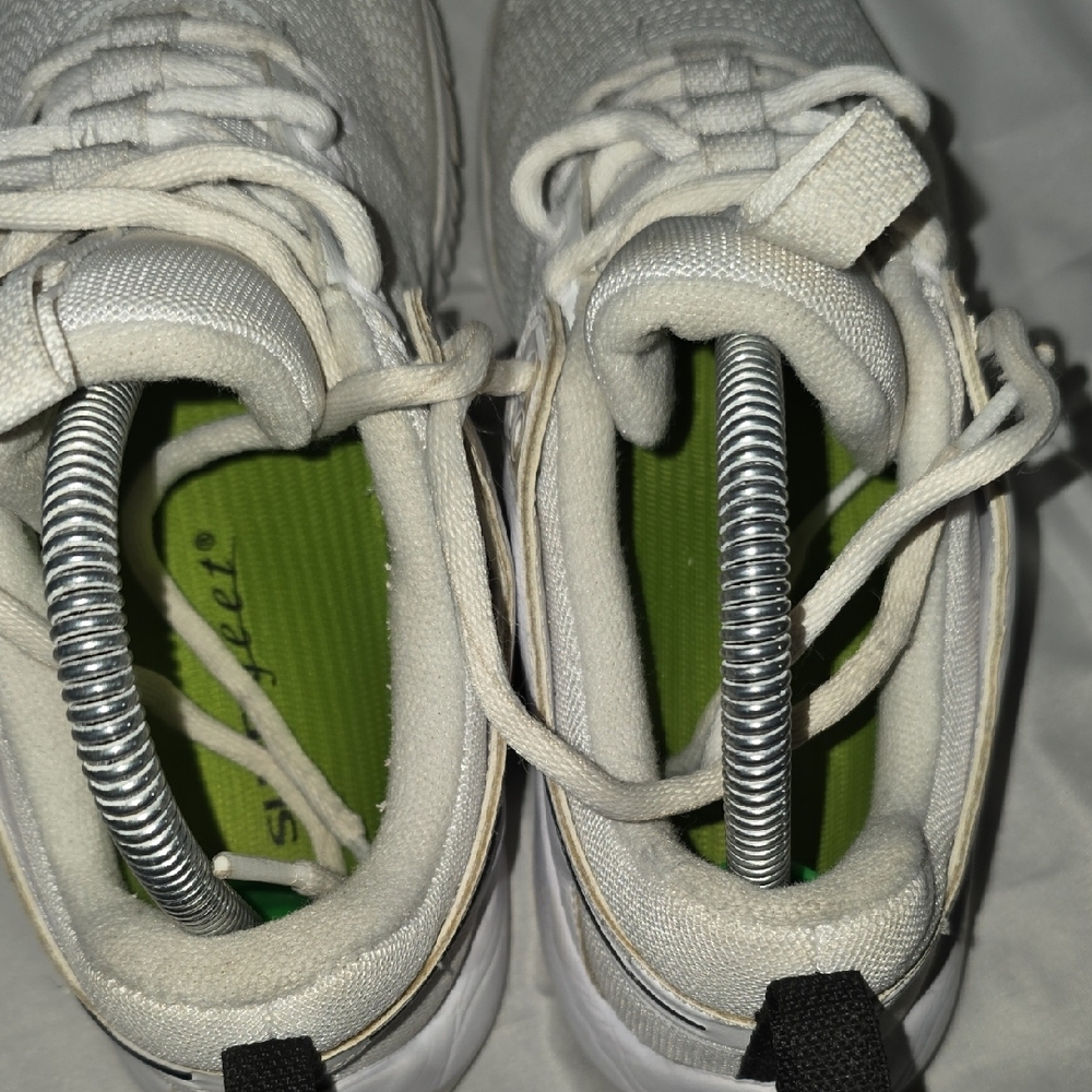 Nike Cream Athletic Sneakers - Picture 3 of 6